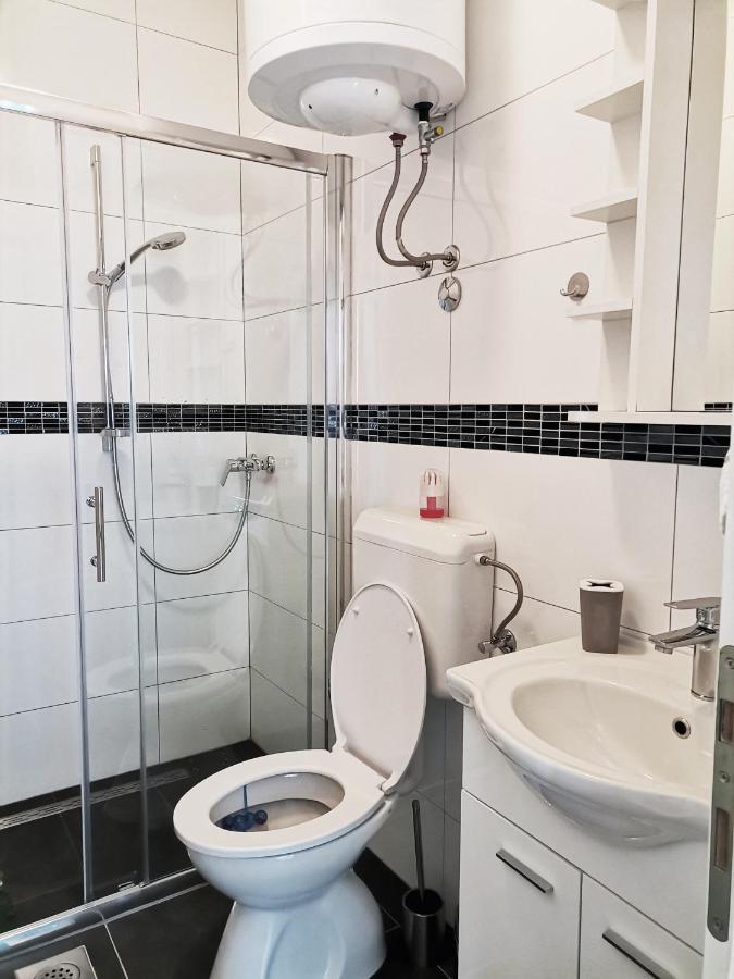 Apartmani Radić Primosten Bagian luar foto