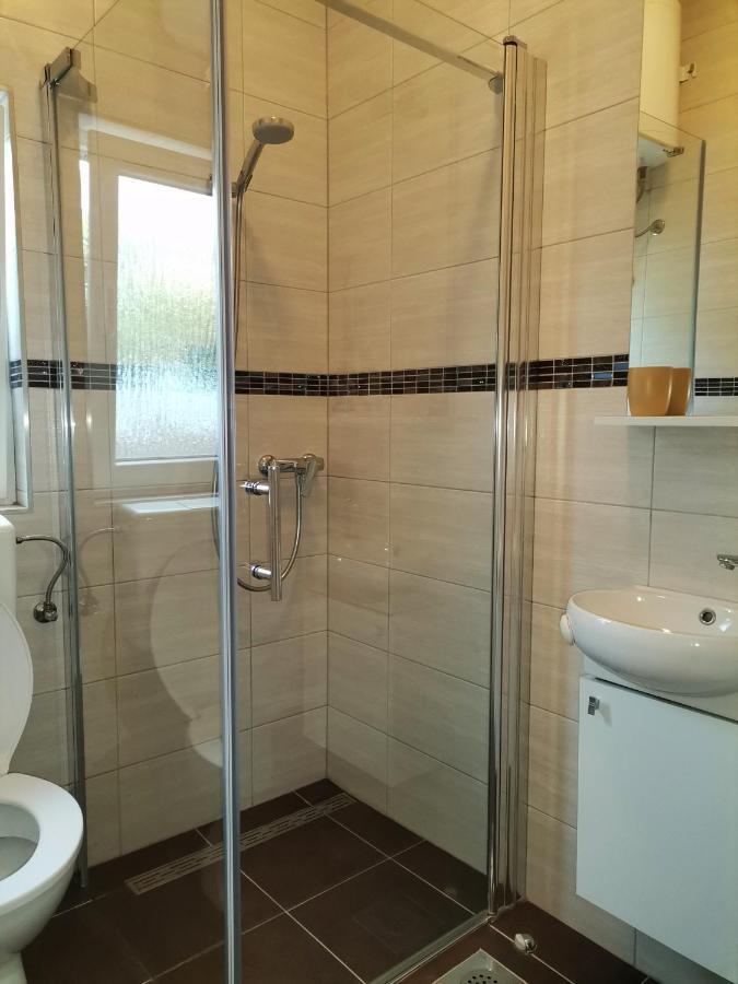 Apartmani Radić Primosten Bagian luar foto