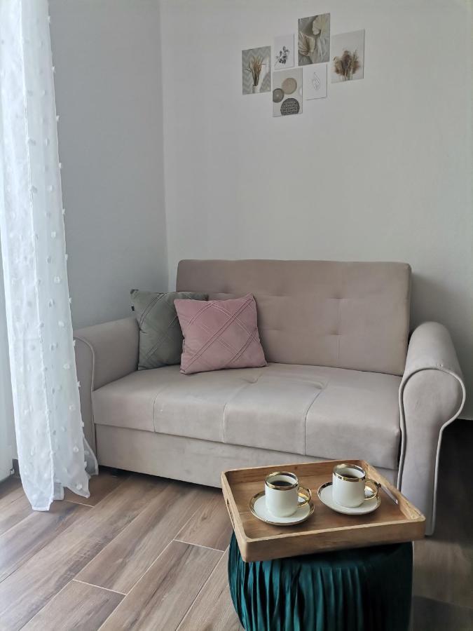 Apartmani Radić Primosten Bagian luar foto