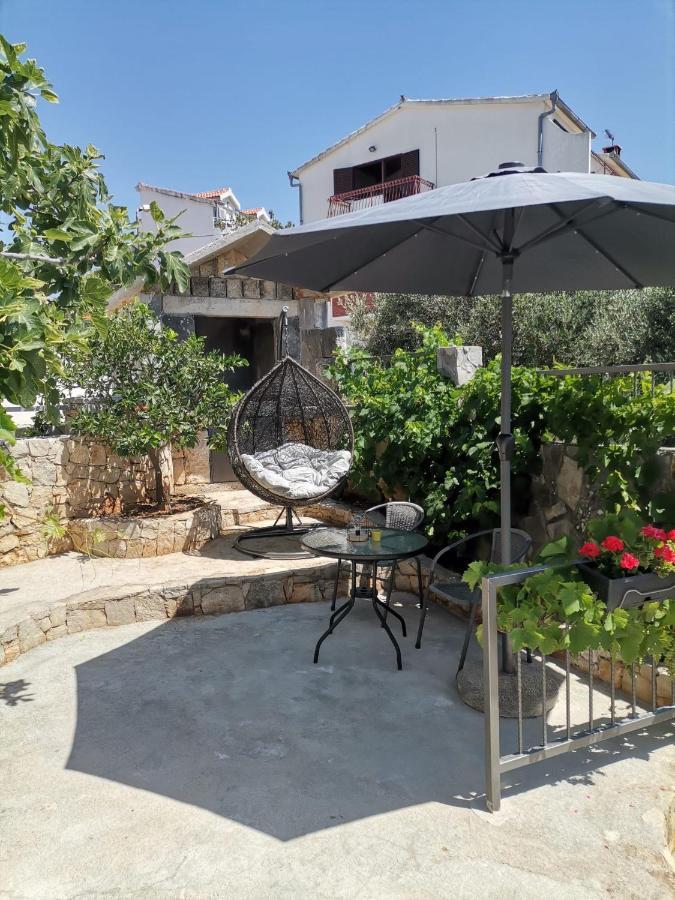 Apartmani Radić Primosten Bagian luar foto